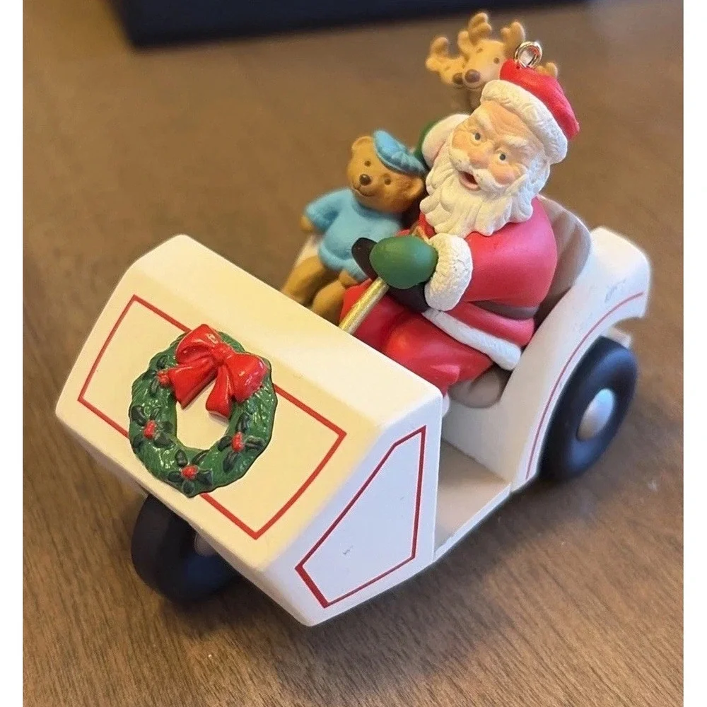Hallmark Keepsake 1999 Santa's Golf Cart Christmas Ornament No Box